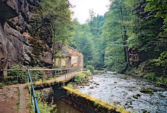 Liebethaler Grund: Die Ruine der Lochmühle