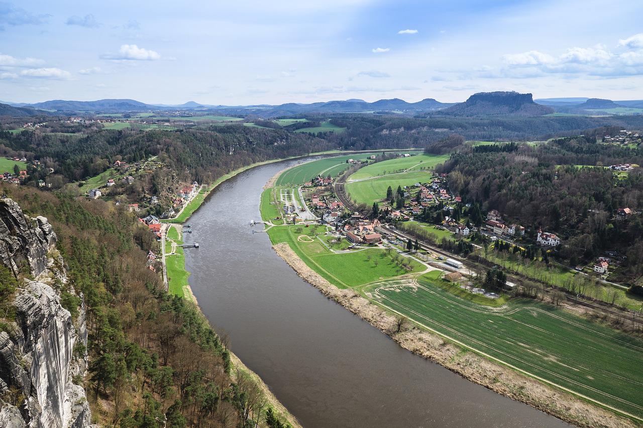 Kurort Rathen - Blick von der Bastei.